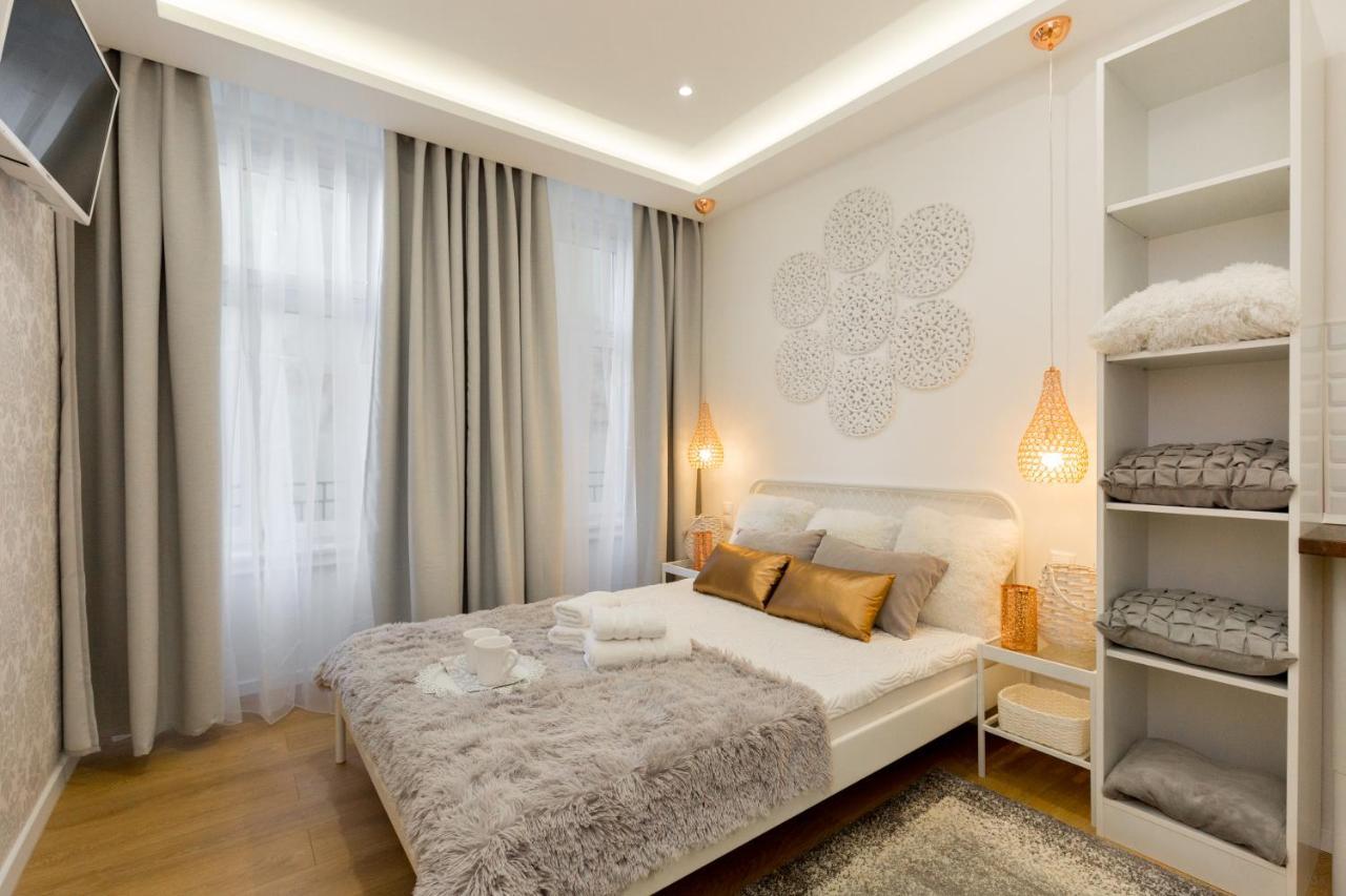 Budapest Holidays Fashion Εξωτερικό φωτογραφία